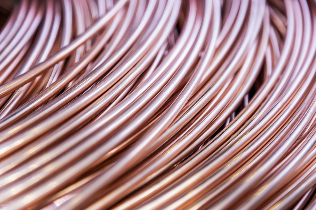 background-large-coil-copper-tube